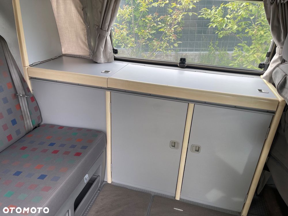 Volkswagen California - 24
