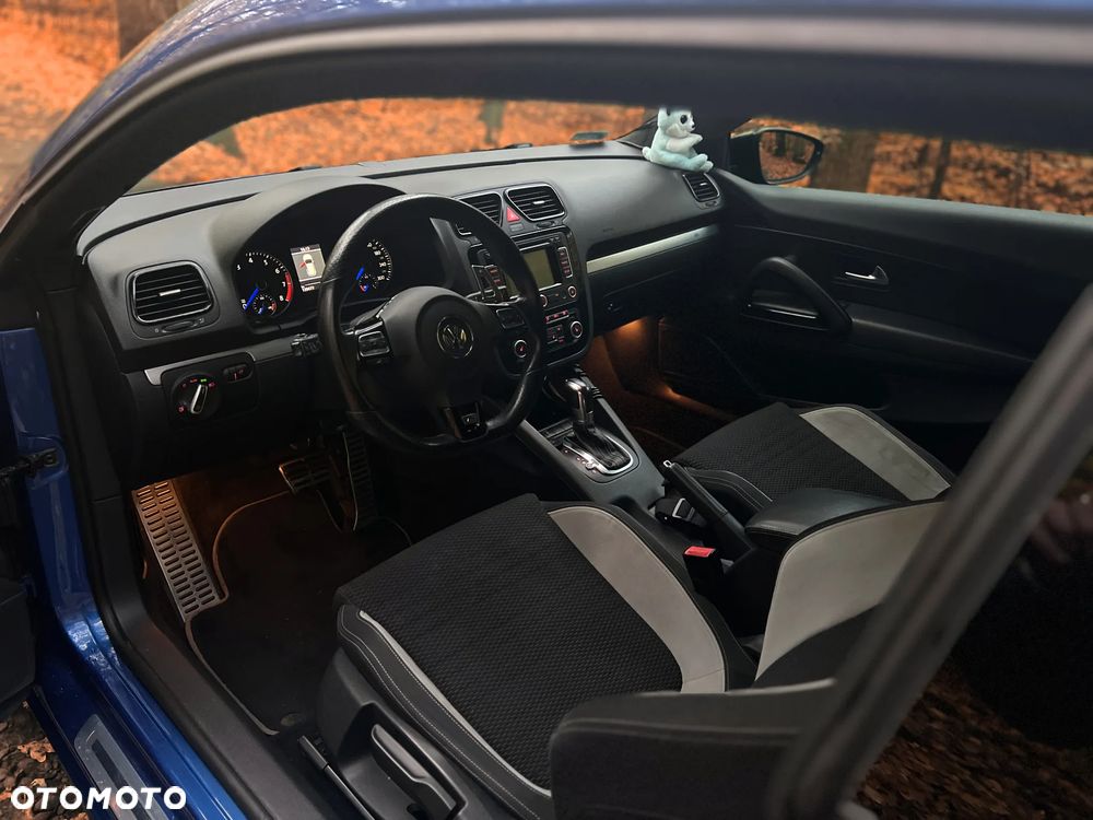 Volkswagen Scirocco 2.0 TSI R DSG - 8