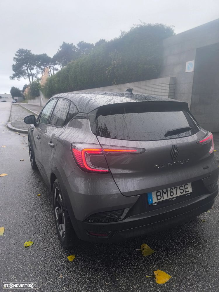 Renault Captur 1.6 E-Tech Full Hybrid Evolution - 4