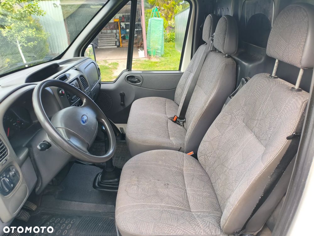 Ford Transit - 14