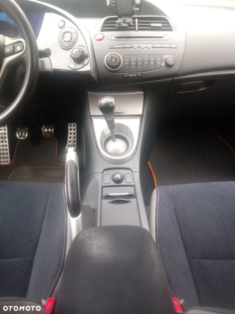 Honda Civic 1.4 Comfort - 25