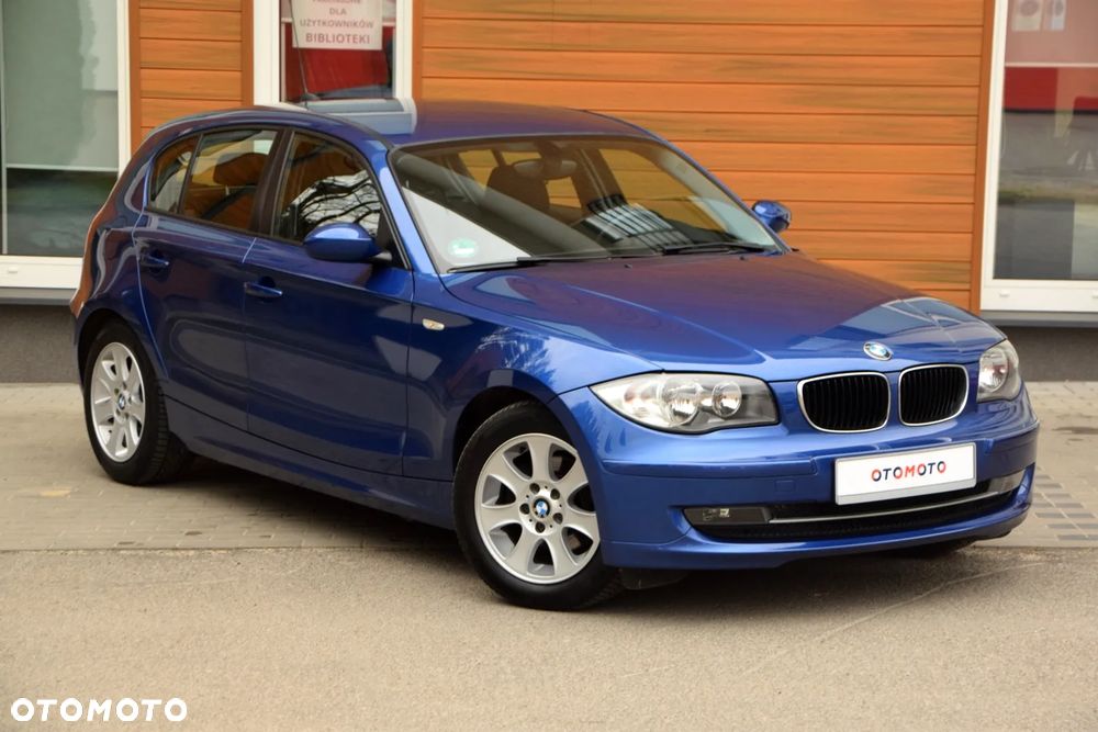BMW Seria 1 118d DPF - 6
