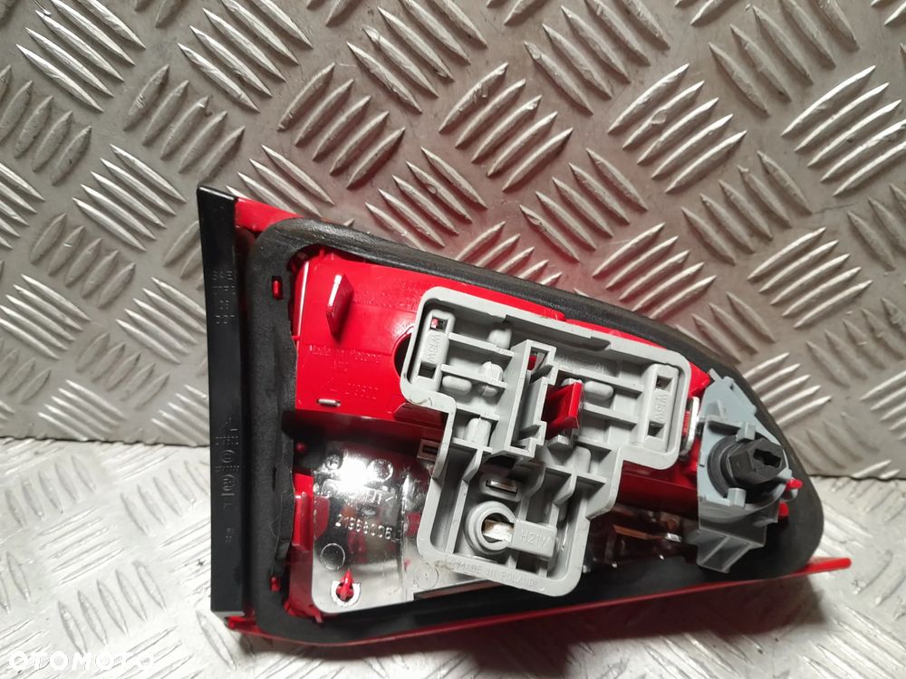 AUDI A4 B8 LAMPA PRAWA TYLNA PRWY TYŁ W KLAPE KOMBI 8K9945094 - 7