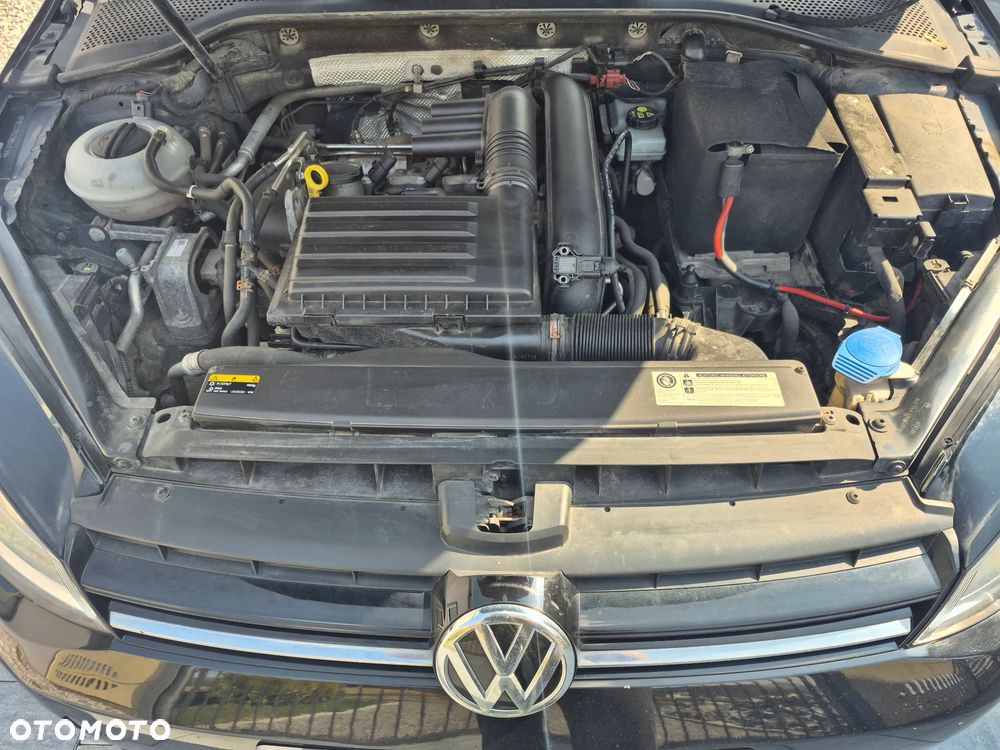 Volkswagen Golf 1.2 TSI BMT Trendline - 5