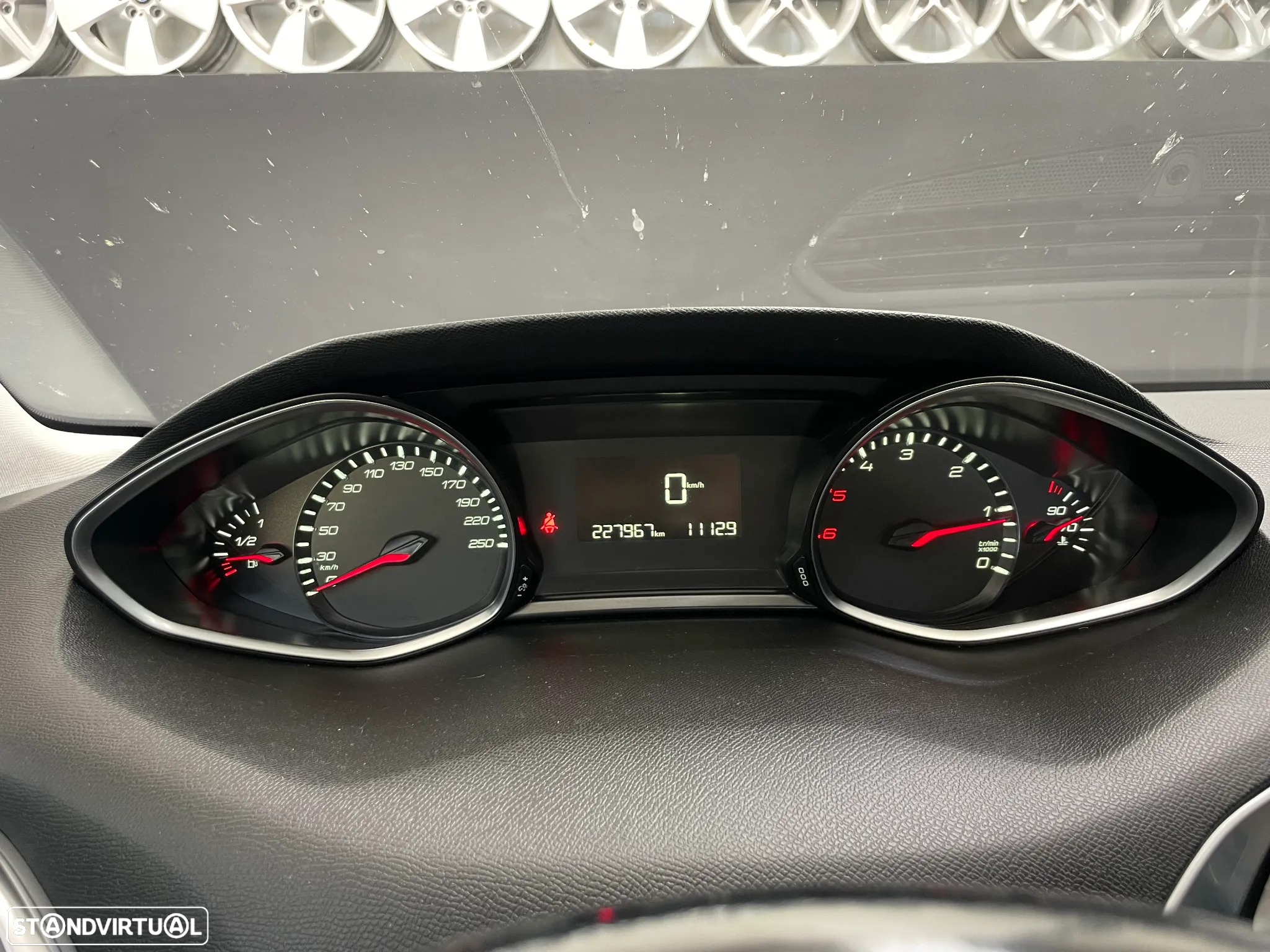 Peugeot 308 SW 1.6 BlueHDi Style - 18