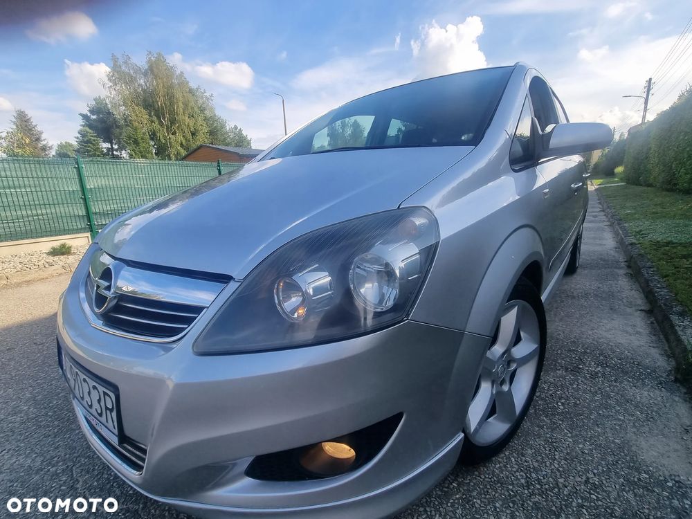 Opel Zafira 1.8 Cosmo - 5