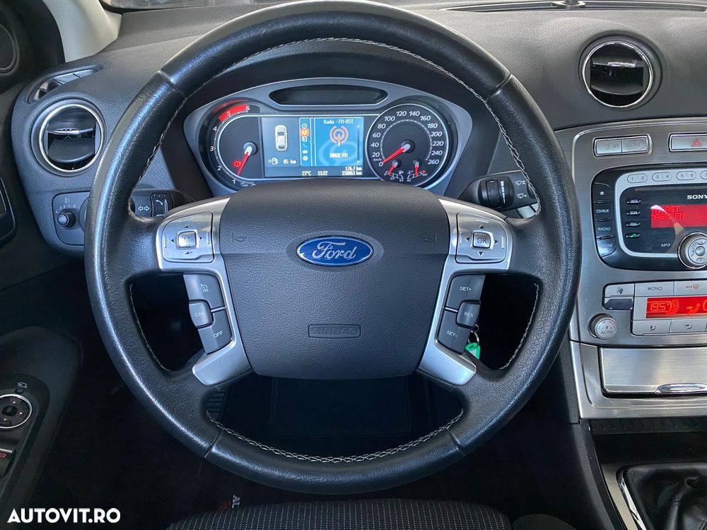 Ford Mondeo - 17