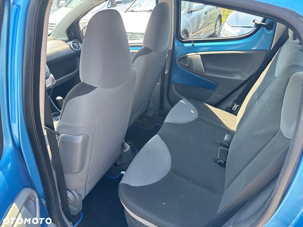 Peugeot 107 1.0 Trendy - 14