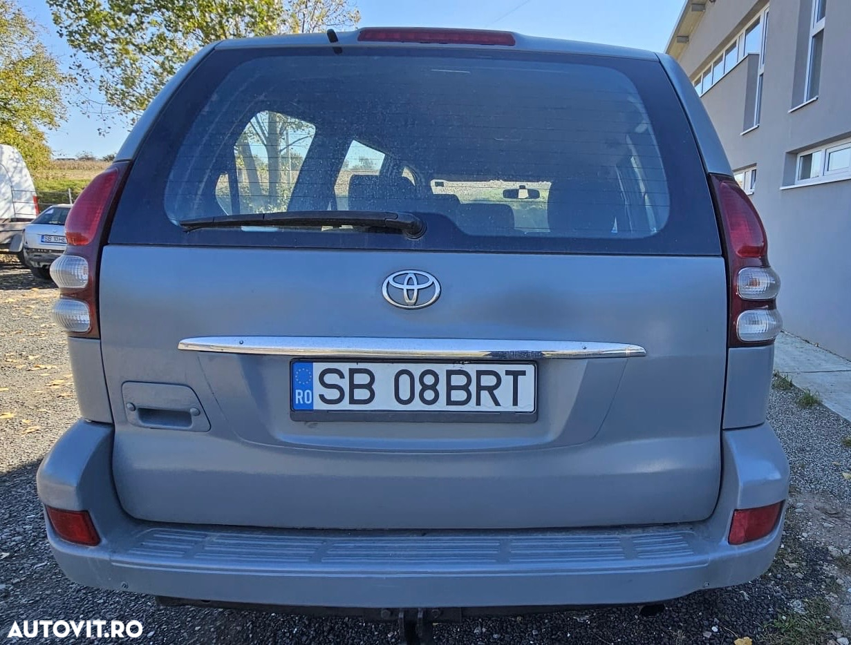 Toyota Land Cruiser 3.0 TD-4D VX - 5