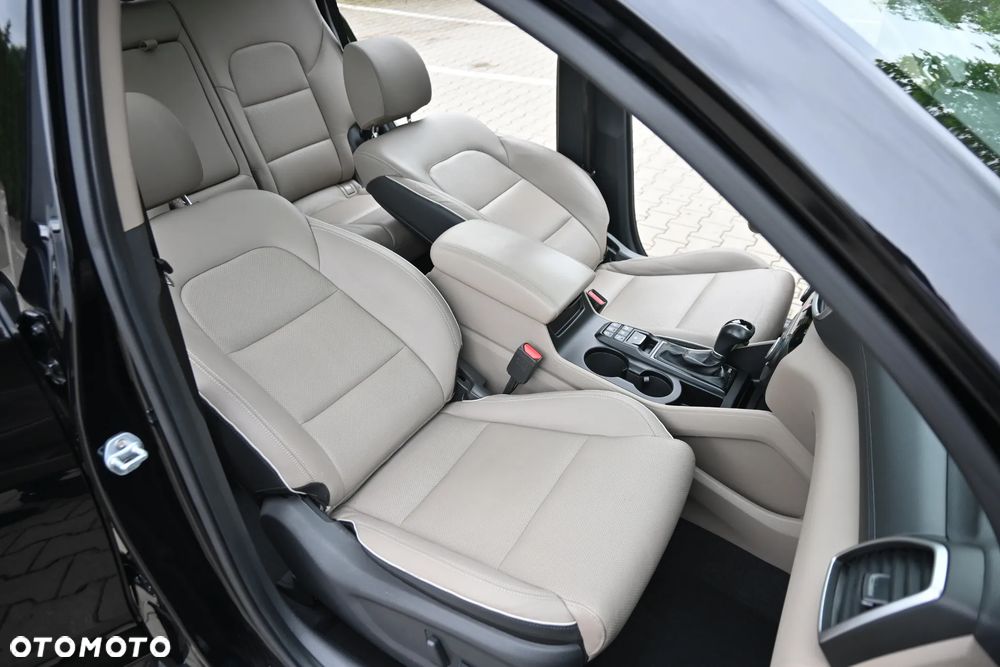 Hyundai Tucson 2.0 CRDi Premium 4WD - 31