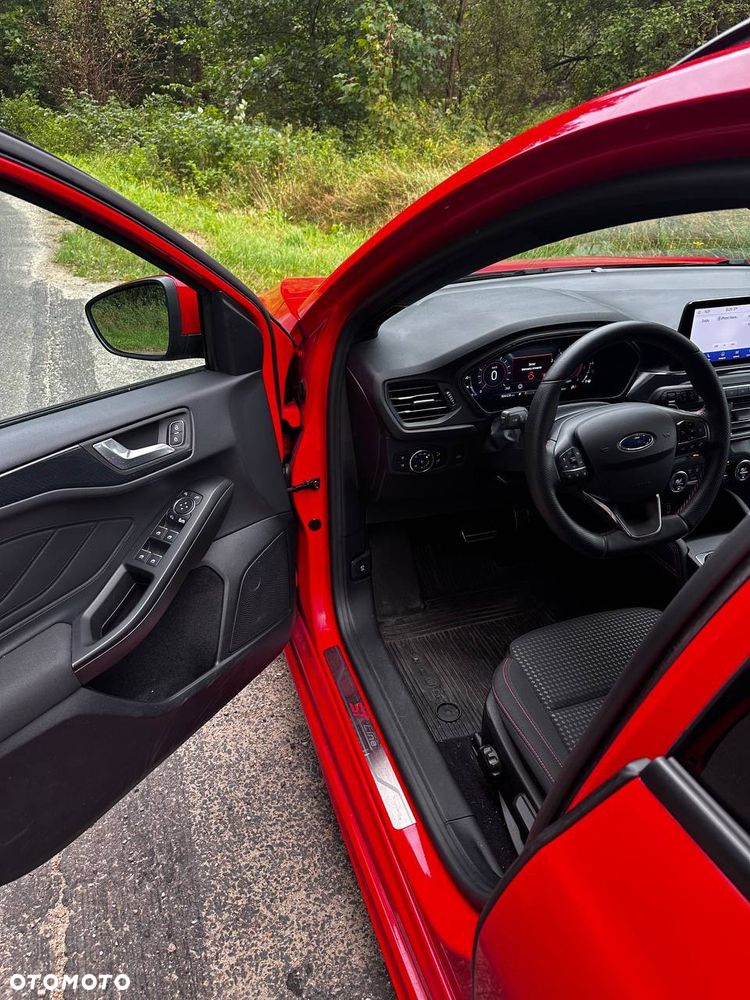 Ford Focus 1.5 EcoBoost Start-Stopp-System ST-LINE - 9