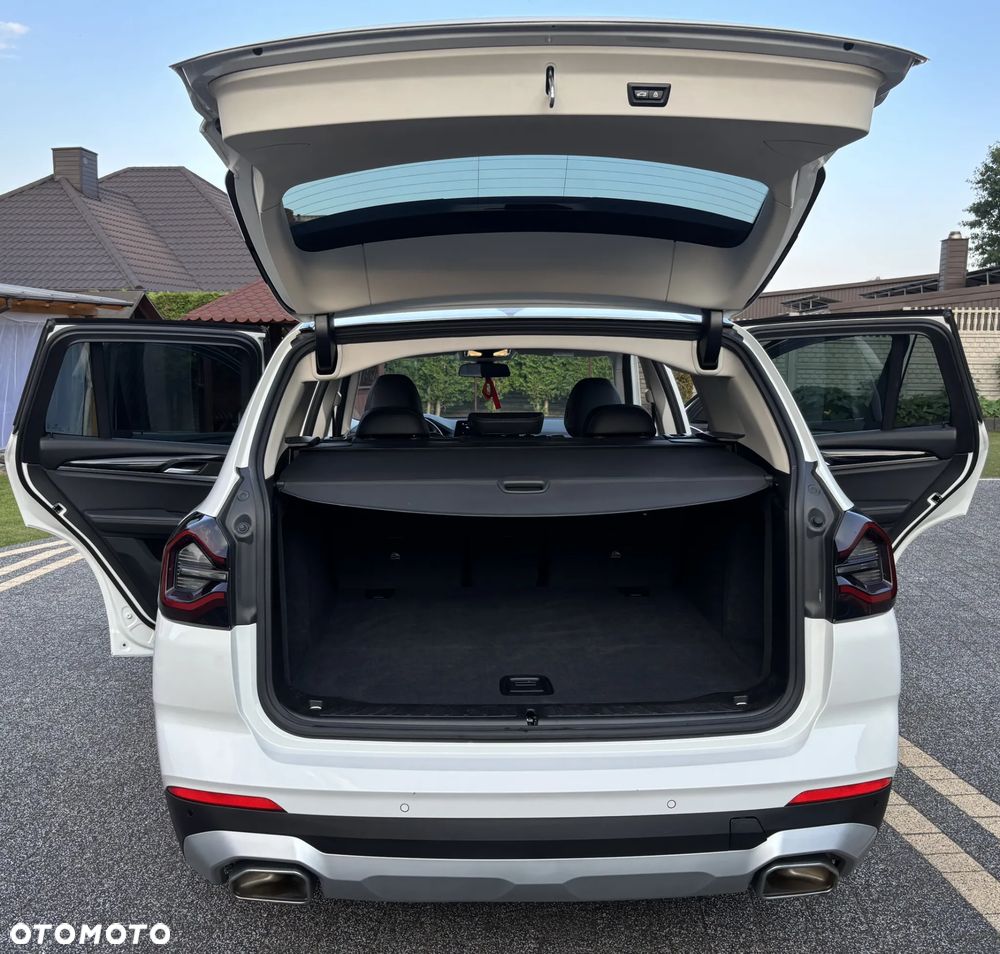 BMW X3 xDrive20d - 10