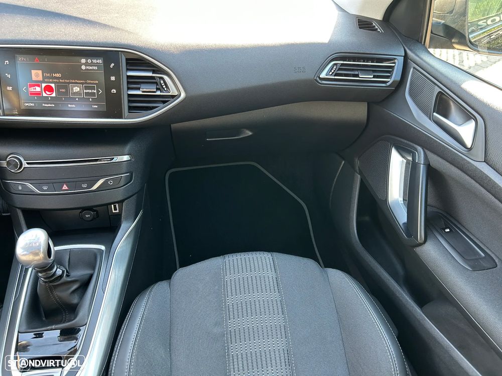 Peugeot 308 SW 1.6 BlueHDi Allure J17 - 22