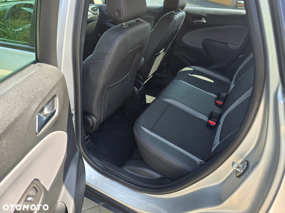 Opel Crossland X - 9