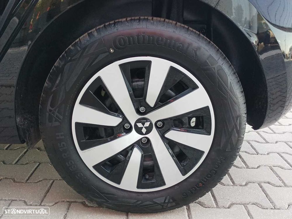 Mitsubishi Colt 1.0 MPI-T Invite - 11