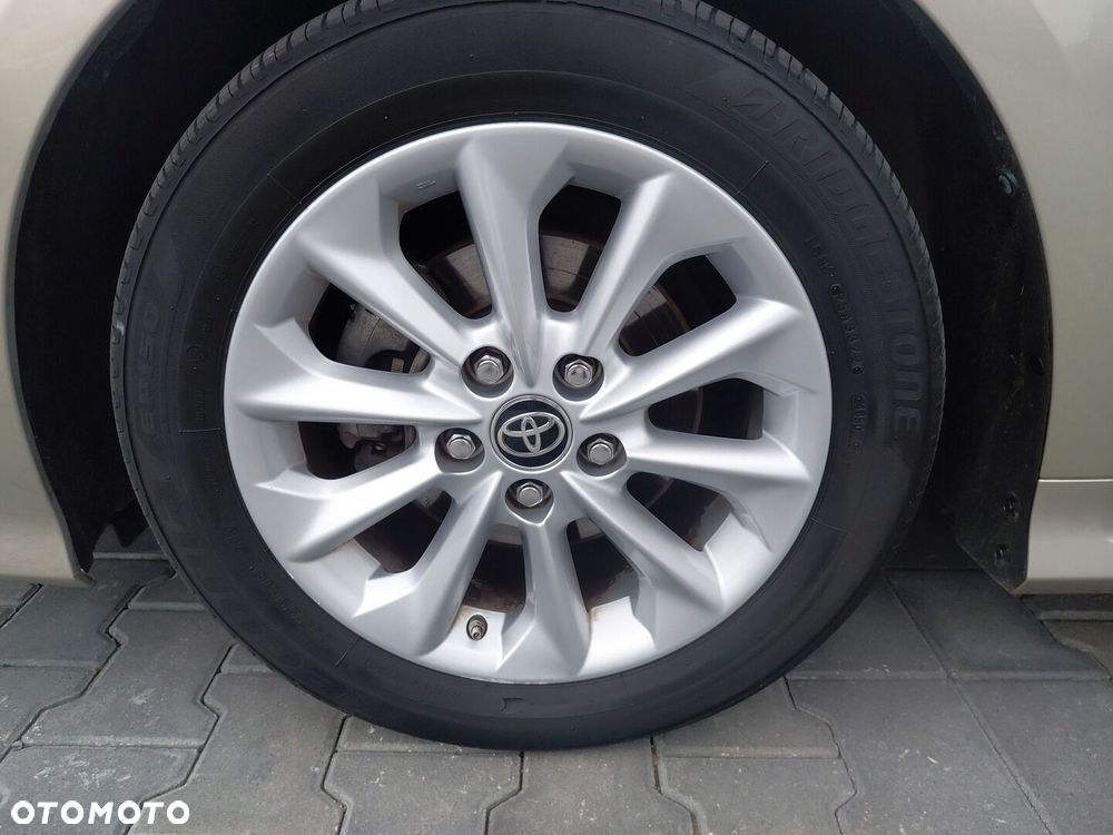 Toyota Corolla 1.8 Hybrid Comfort - 19