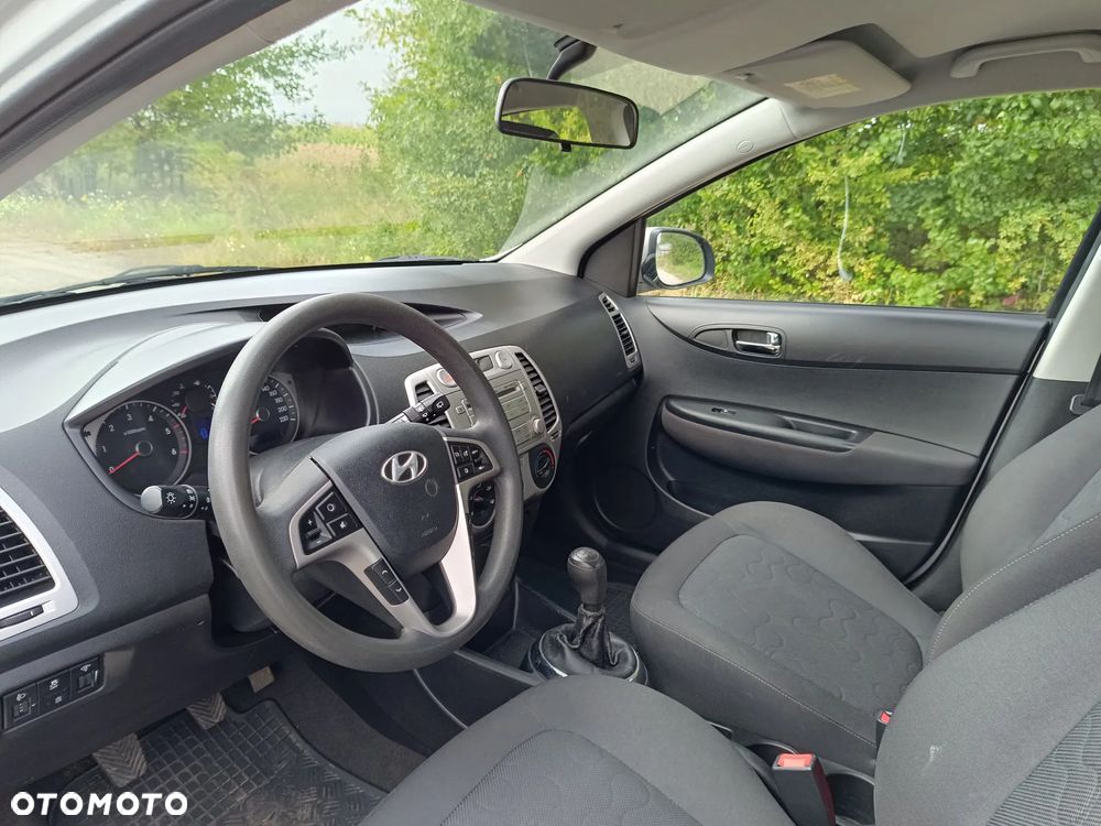 Hyundai i20 1.4 CRDI Classic - 9