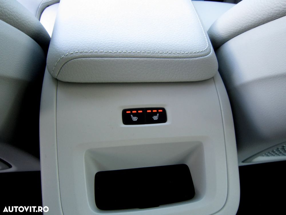 Volvo XC 60 D4 Geartronic Momentum - 13