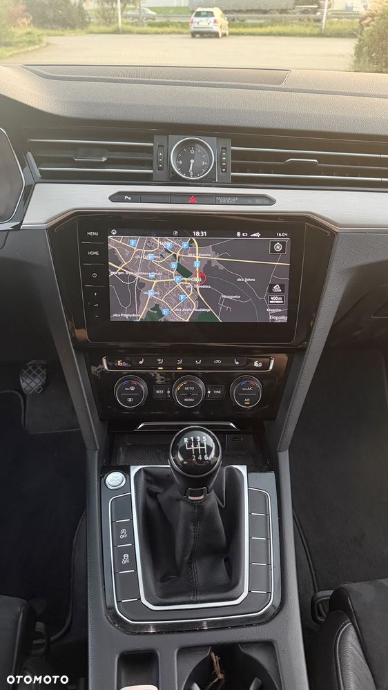 Volkswagen Passat 2.0 TDI BMT Highline - 14