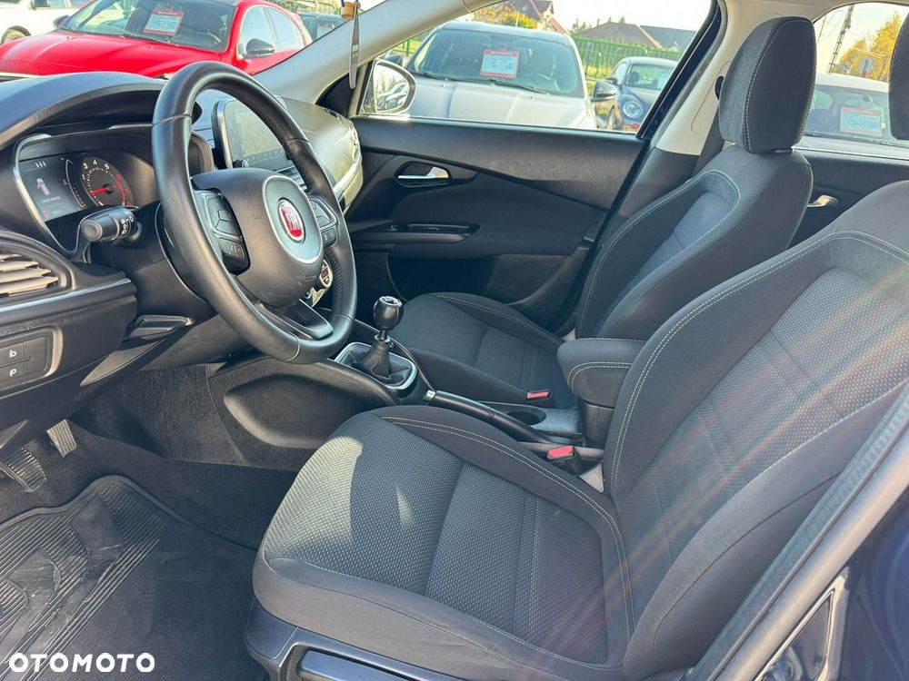 Fiat Tipo 1.4 T-Jet 16v Lounge - 24