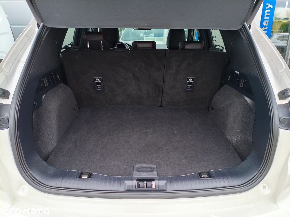 Ford Kuga 2.5P PHEV FWD ST-Line X - 30