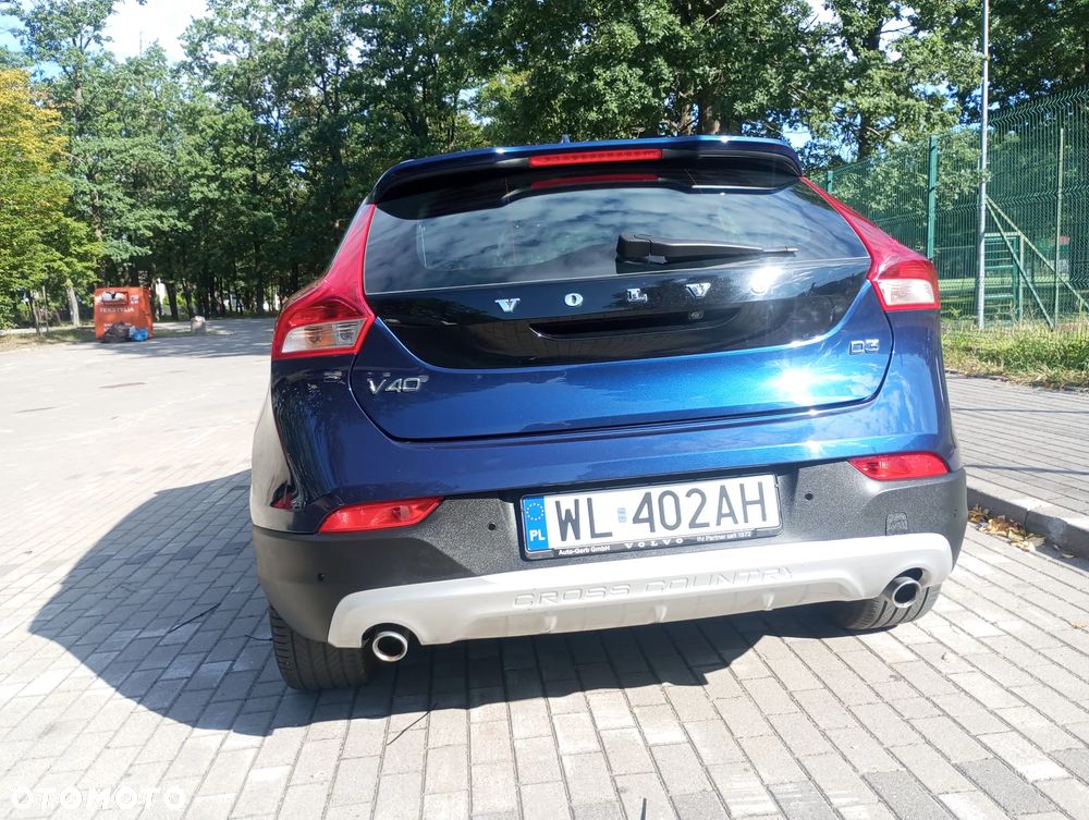 Volvo V40 Cross Country D3 Geartronic Ocean Race - 13