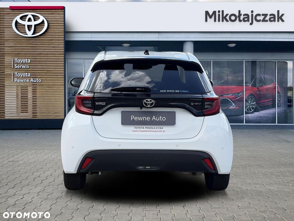 Toyota Yaris Hybrid 1.5 Style - 8