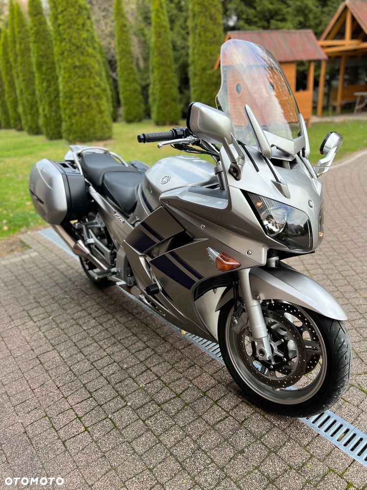 Yamaha FJR - 5