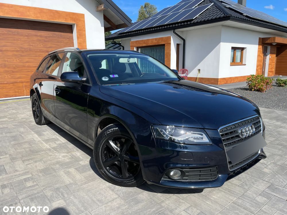 Audi A4 - 1