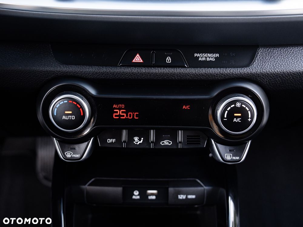 Kia Stonic 1.4 L - 37