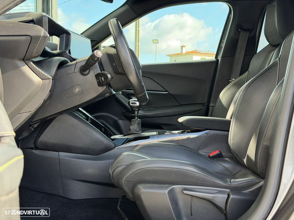 Peugeot 2008 PureTech 130 Stop&Start GT-Line Edition - 11