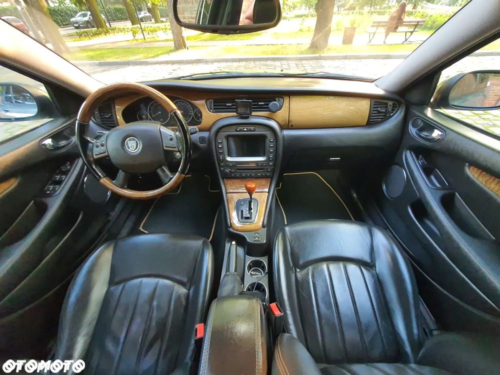 Jaguar X-Type 3.0 High - 12