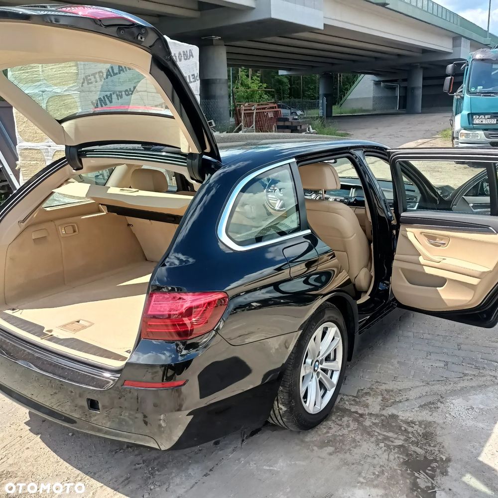 BMW Seria 5 530d xDrive - 8