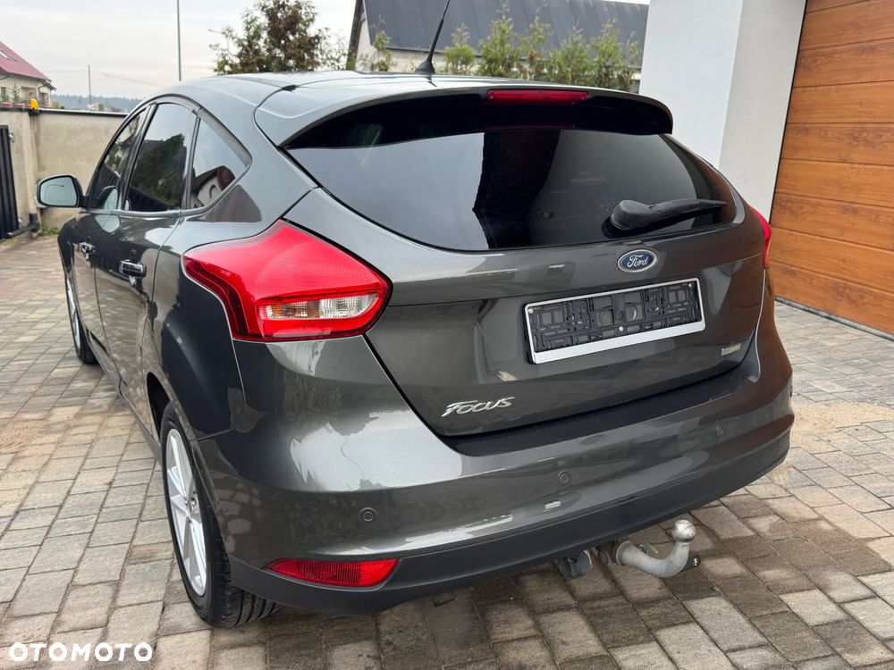Ford Focus 1.0 EcoBoost Active Business - 4