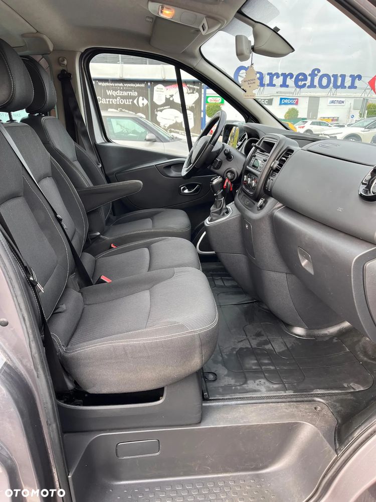 Renault Trafic - 10