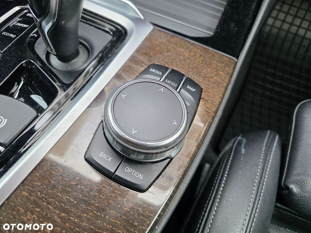 BMW X3 xDrive30i xLine - 21