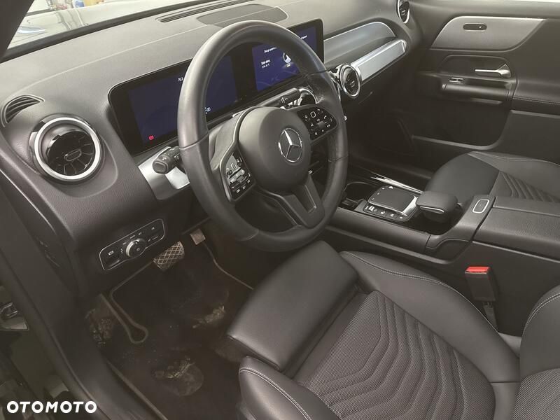 Mercedes-Benz GLB 200 7G-DCT - 10