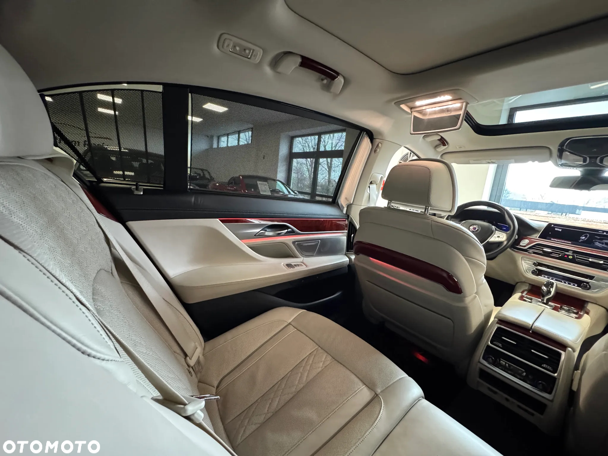 BMW-ALPINA B7 Biturbo - 9
