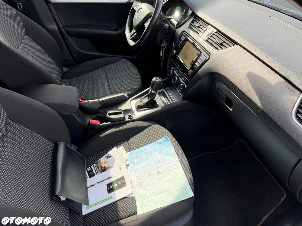 Skoda Octavia 2.0 TDI DSG Ambition - 17