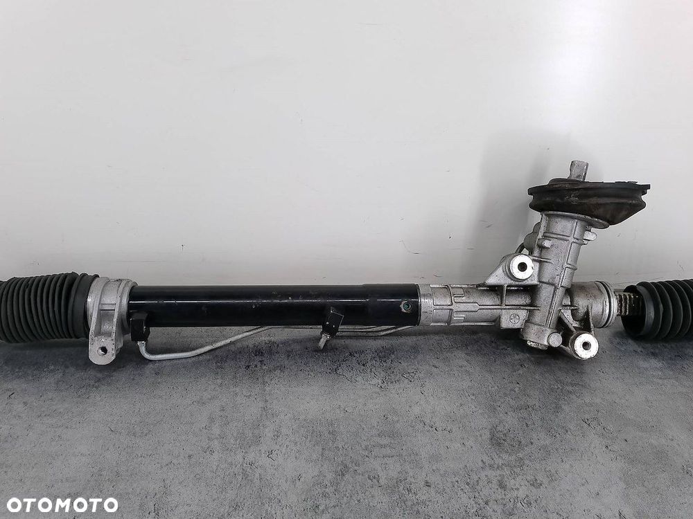 MAGLOWNICA PRZEKŁADNIA KIEROWNICY AUDI A4 B6 3.0 V6 - 8