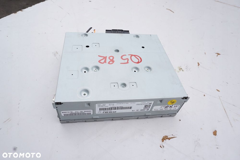 TUNER RADIA 4F0035056A AUDI Q5 8R - 1