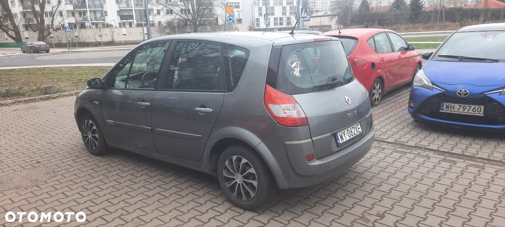 Renault Scenic 1.5 dCi Privilege - 2