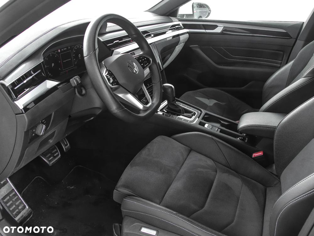 Volkswagen Arteon 2.0 TDI SCR 4Motion DSG R-Line - 12
