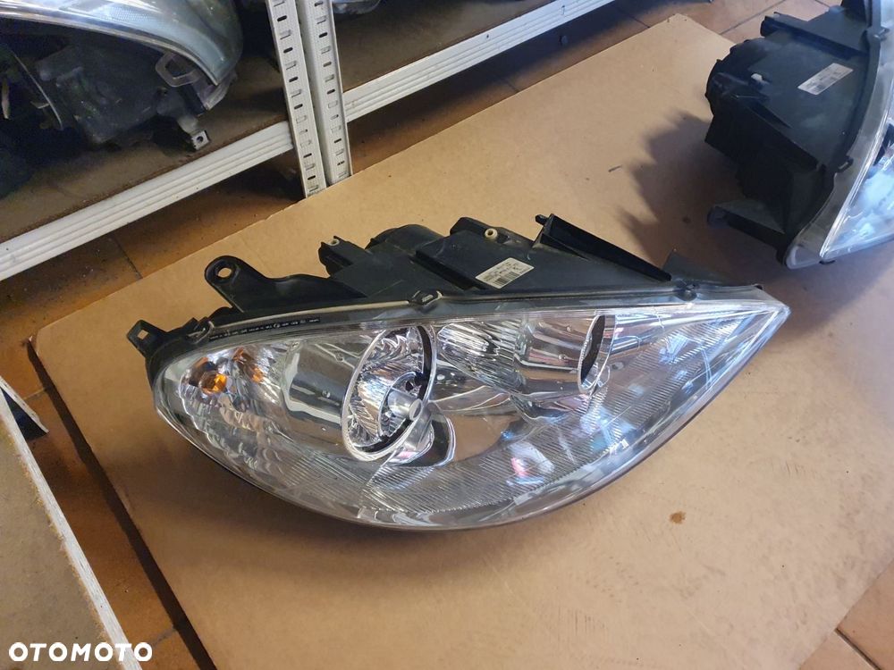 REFLEKTOR L/P PEUGEOT 807 EUROPA - 6