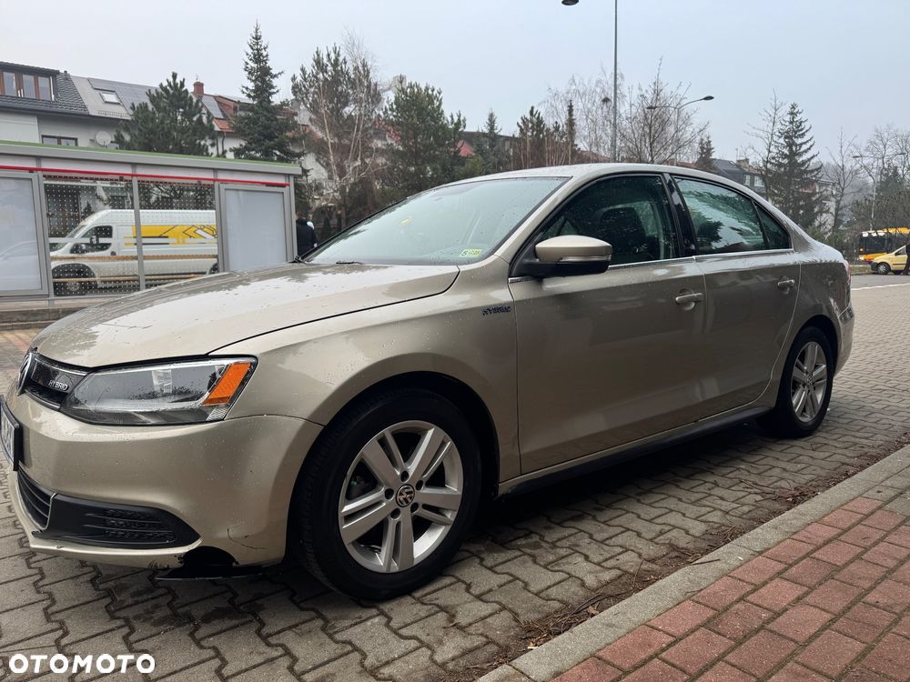 Volkswagen Jetta - 8