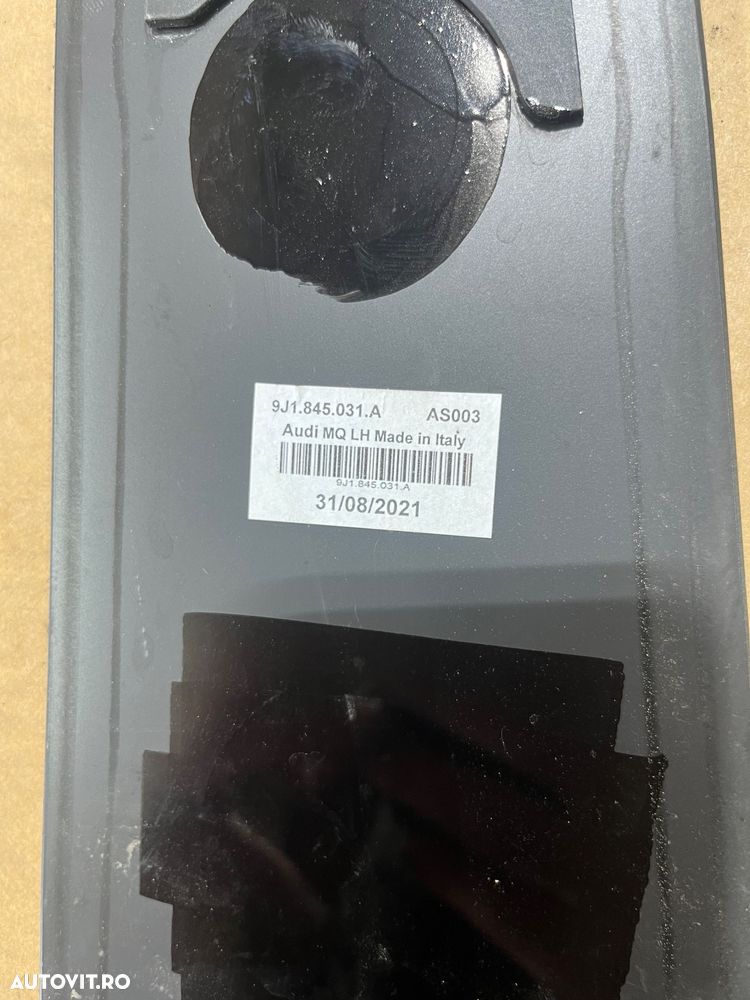 Ornament stalp stanga 9J1845031A Porsche Taycan Audi e-tron gt 2021 - 4