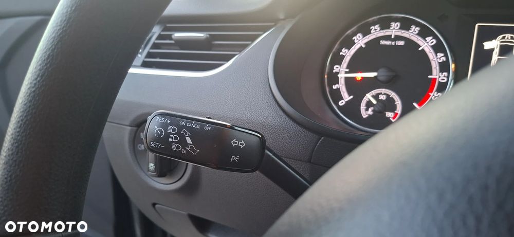 Skoda Octavia 2.0 TDI Tour - 34