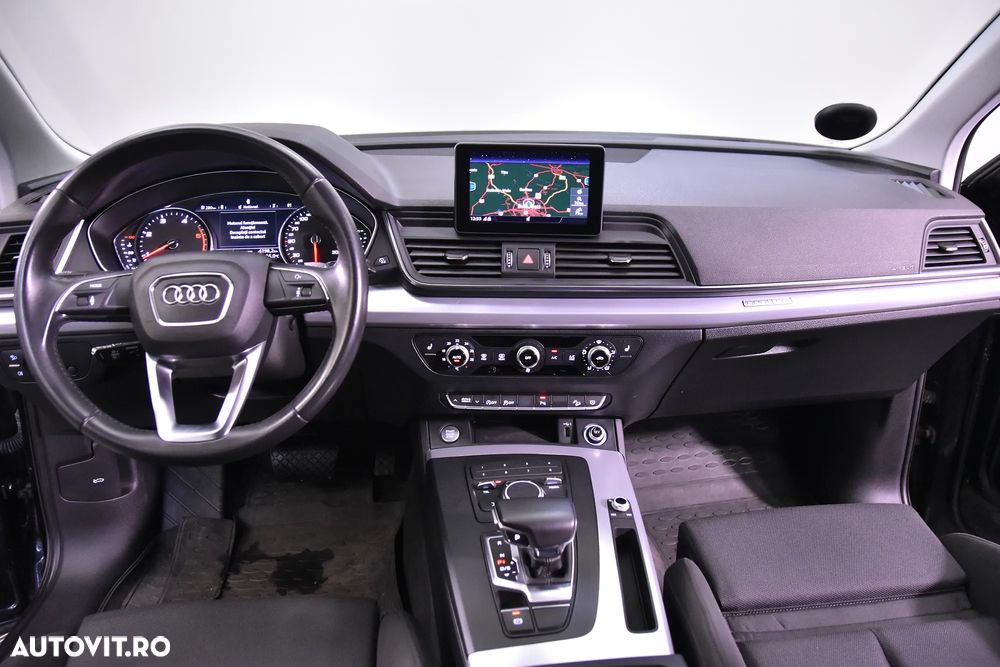 Audi Q5 40 TDI quattro S tronic - 9