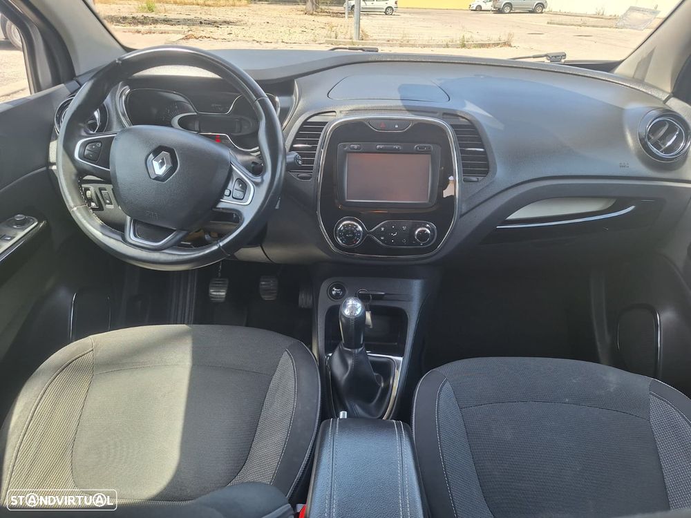 Renault Captur 1.5 dCi Exclusive - 8