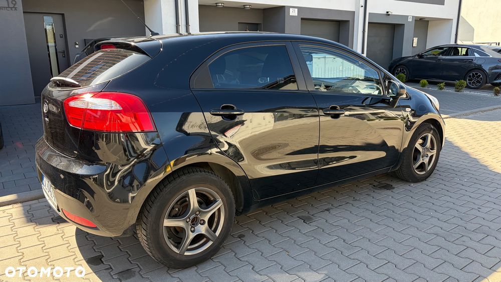 Kia Rio 1.2 M - 1